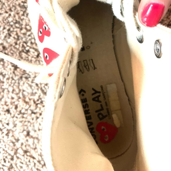 Converse Comme des Garçons Play Multi Heart Chuck Taylor All Star 70 Hi Sneakers - Picture 13 of 15
